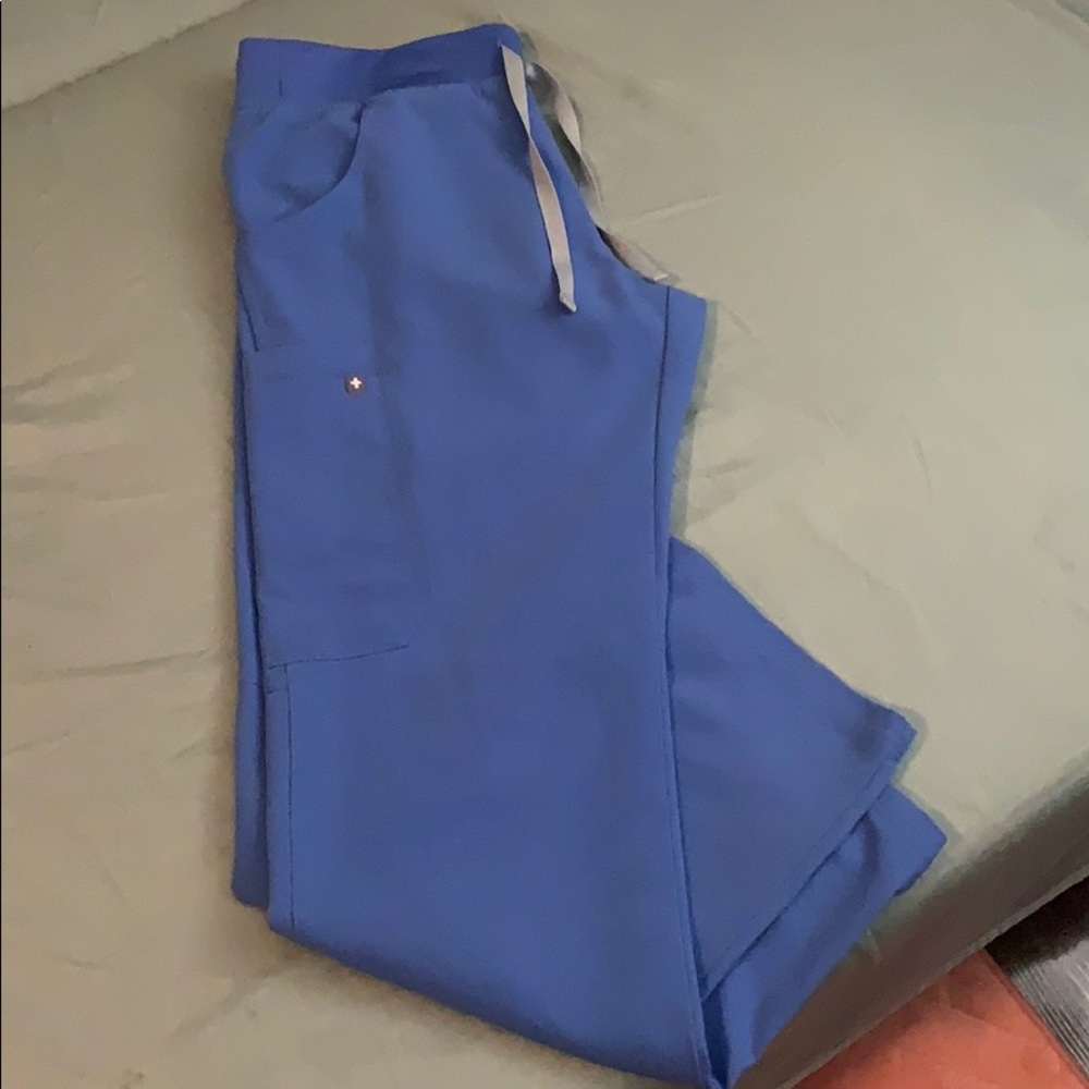 FIGS Kade Cargo Scrub Pants